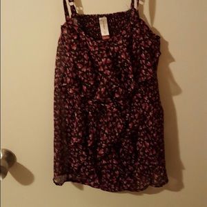 Heart design thin strapped ruffle tank